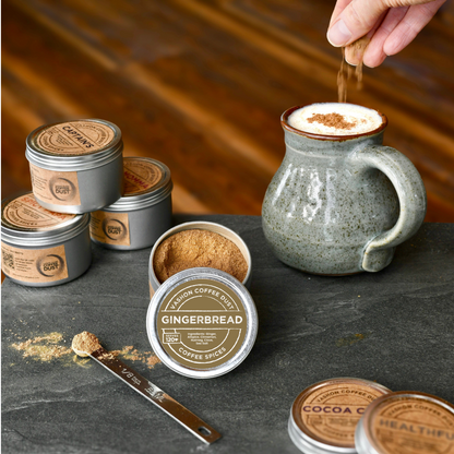 Dusting coffee with Gingerbread